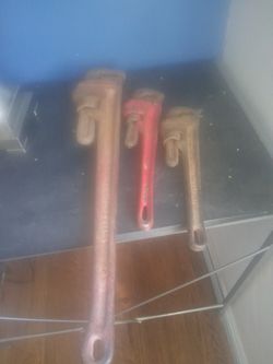 3 Pipe Wrenches