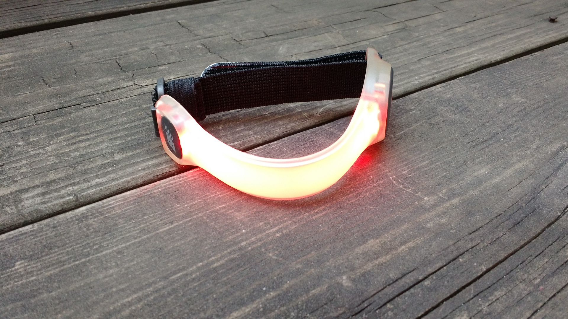 New Balance Arm Band - Safety Light