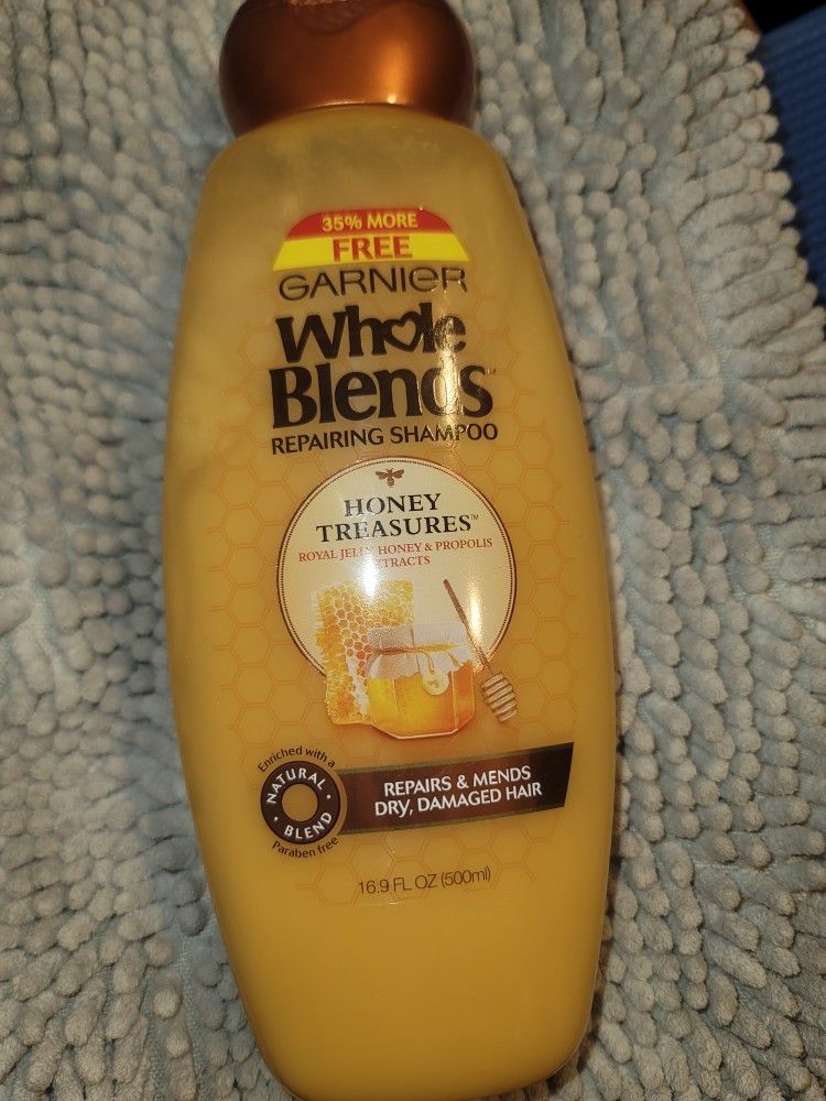 Garnier Whole Blends Honey Treaaures SHAMPOO ONLY. 16.5 FL Oz 2 for $7