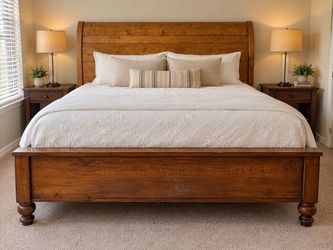 Pottery Barn King Size Solid Wood Bed – Beautiful Rustic Design