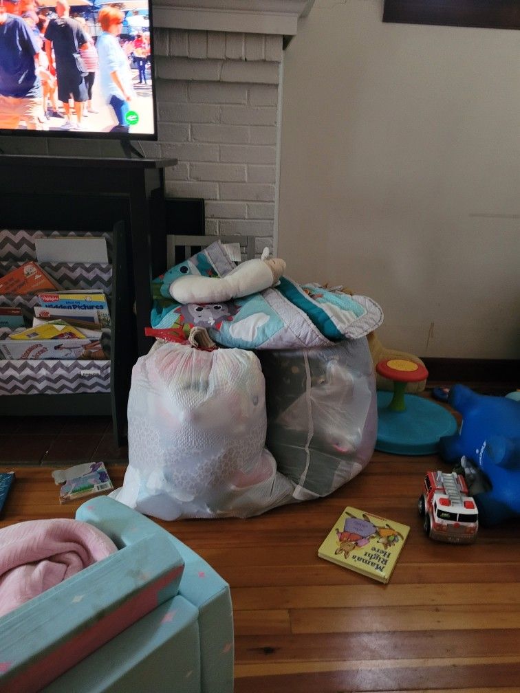 2 Bags, Activity Blanket, Head Support Pillow