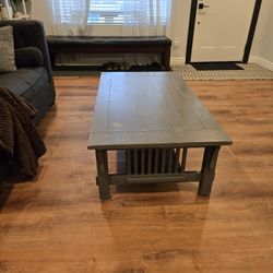 Rustic Farmhouse Coffee Table