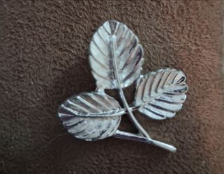 Vintage Sarah Coventry Brooch