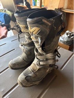 Tech 3 Alpinestar boots