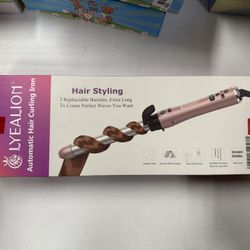 3 In 1 Curling Iron - New 
