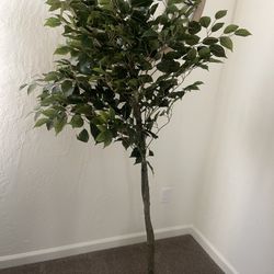 Fake Tree 