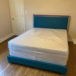 Colchón y estructura de cama _ Tamaño King