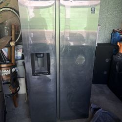 SAMSUNG REFRIGERATOR!