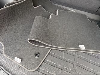 Honda Crv 2023-2026 original floor mats brand new