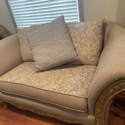 Love Seat Couch 
