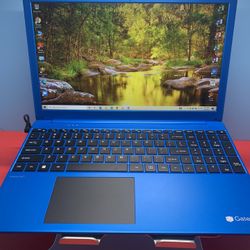 i3 ..i3…BRAND NEW  GATEWAY ….128-SSD  GB capacity …4.0 GB -RAM .  FASTER  and  READY FOR CLASSES  ON LINE 