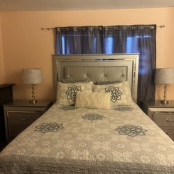 Full Bedroom Grey/silver With mattress, Two Nightstand, Two Lamps, 