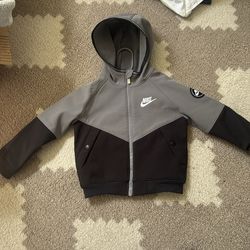 2T water repellent Nike jacket