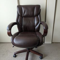 La-Z-Boy Executive Office Chair – Only $100