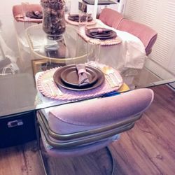 Dinning Room Table