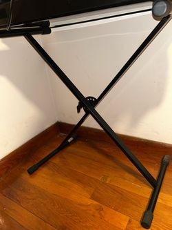 Piano Stand