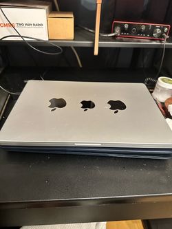 Apple MacBook Pro 16” M2 Max (2023) — 32GB RAM / 1TB SSD