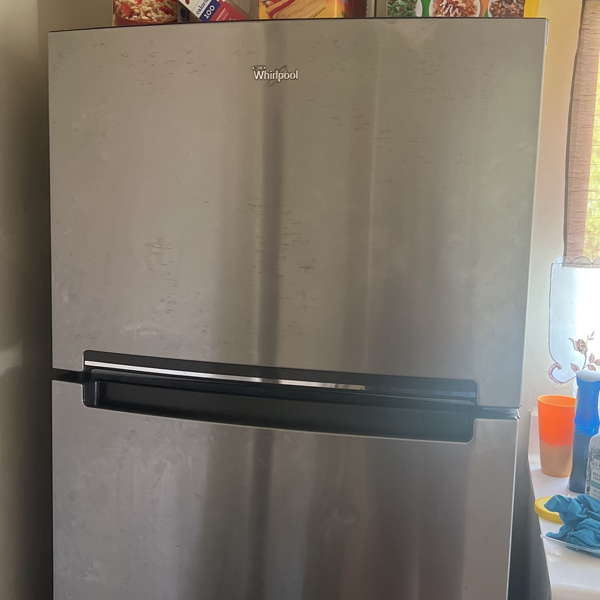 Whirlpool Refrigerator 