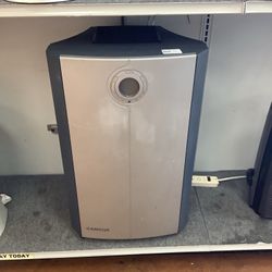 AMCOR PORTABLE AC UNIT