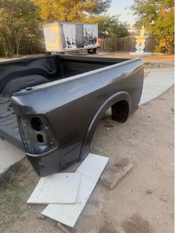 Cama de 2022 RAM 2500