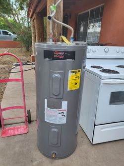 Electric Water Heater 50 gal in good condition and Warranty Works Great 19th Ave And Baseline pick up only