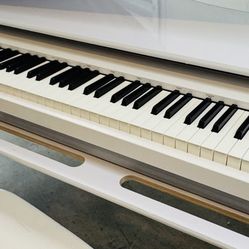 Roland FP-30X 88-Key Digital Portable Piano - White