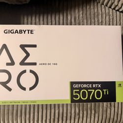 Gigabyte RTX 5070 Ti AERO OC White 16GB (Open Box)