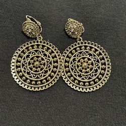 Women’s Round Clip Earrings in Bronze Color.