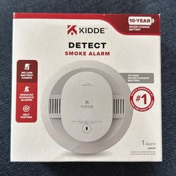 Unopened kidde Dereck smoke alarm 10 yr