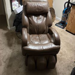 Vibrating Body And Leg Massage Chair