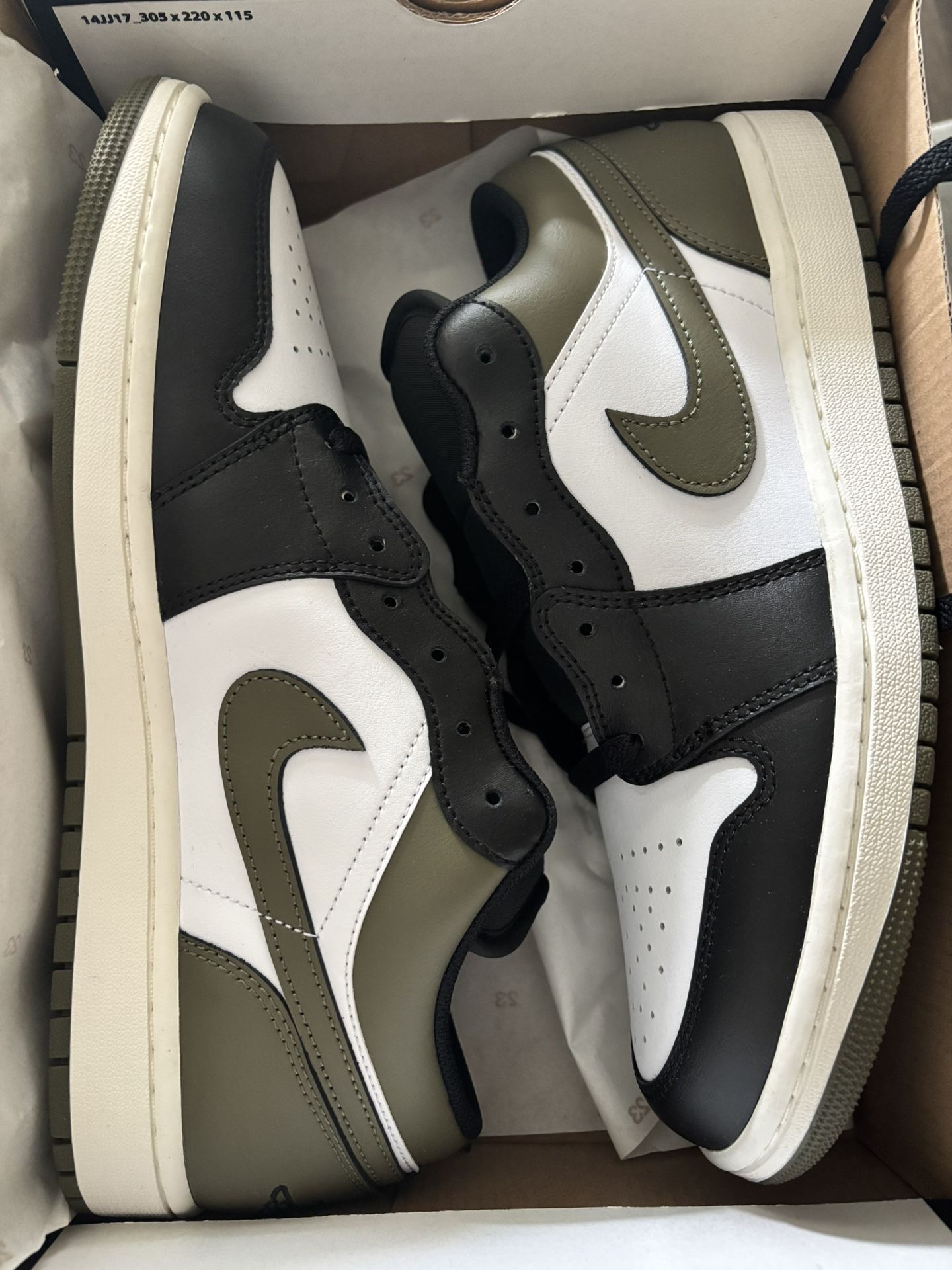 Nike shoes