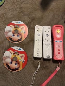 Wii u games and controllers