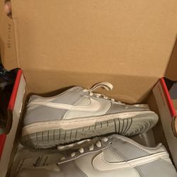 platinum grey and white dunks 