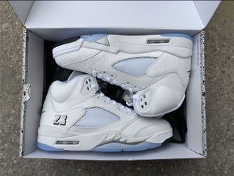 Air Jordan 5 Retro 'White Metallic'