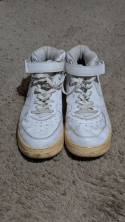 Nike Air Force 1's Mid / Size 12