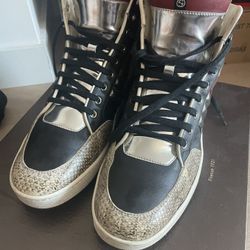 Mens guccis Size 9.5 In US Size 