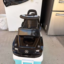 Mercedes-Benz G Wagon Toddler Ride Car 