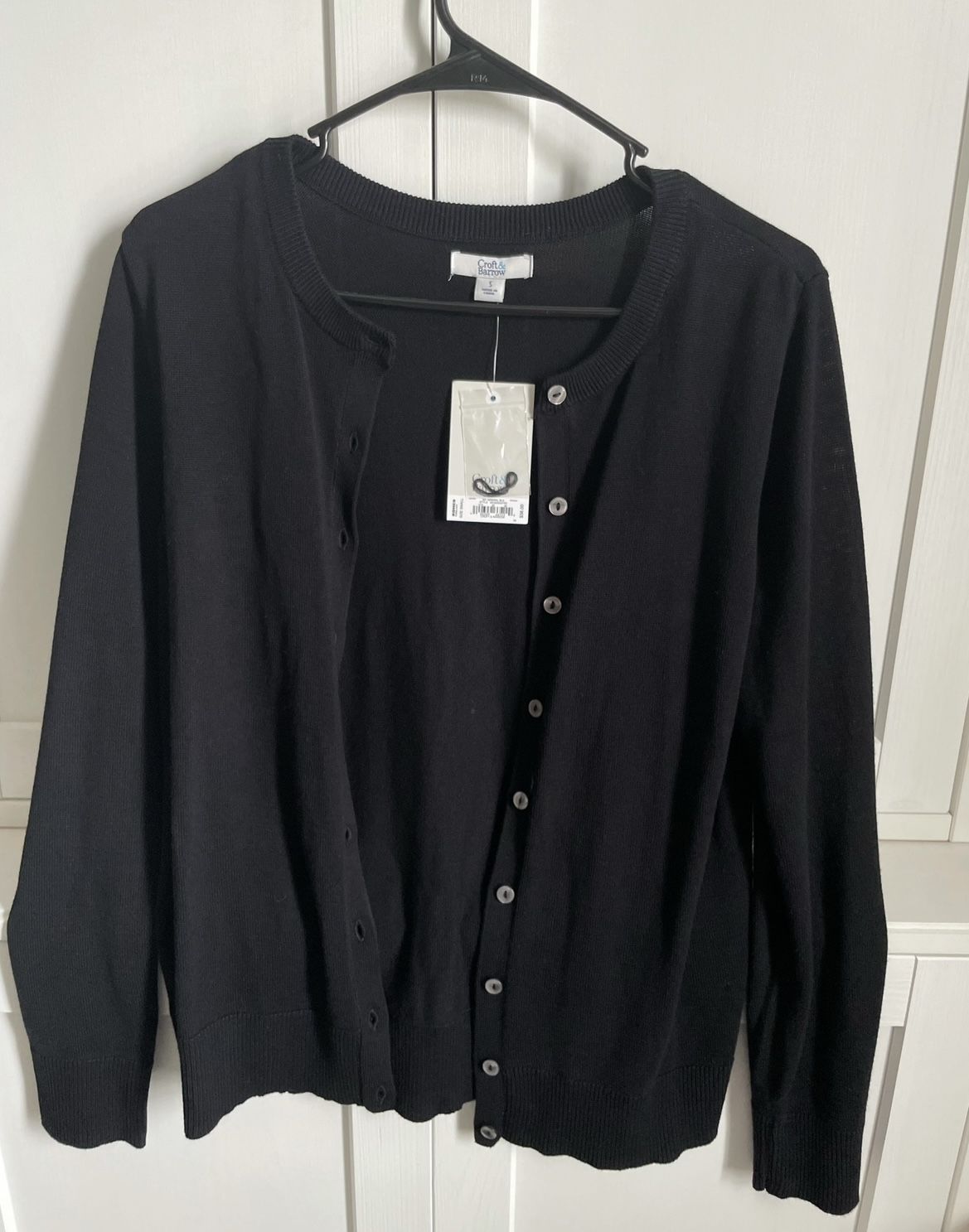Women’s Cardigan Lot Size Small