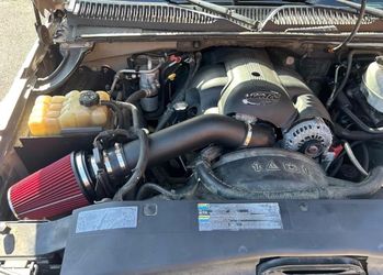 Chevy Silverado gmc Sierra cold air intake Kit (brand new) 99-06