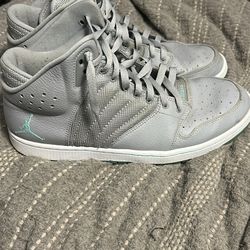 Jordan Wolf Gray And Teal Size 11