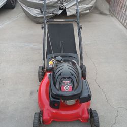 Lawn Mower Yard Machine 173cc 
