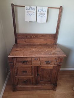 Antique Wood Washstand with Towel Bar