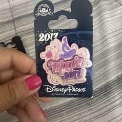 Disney Pins 