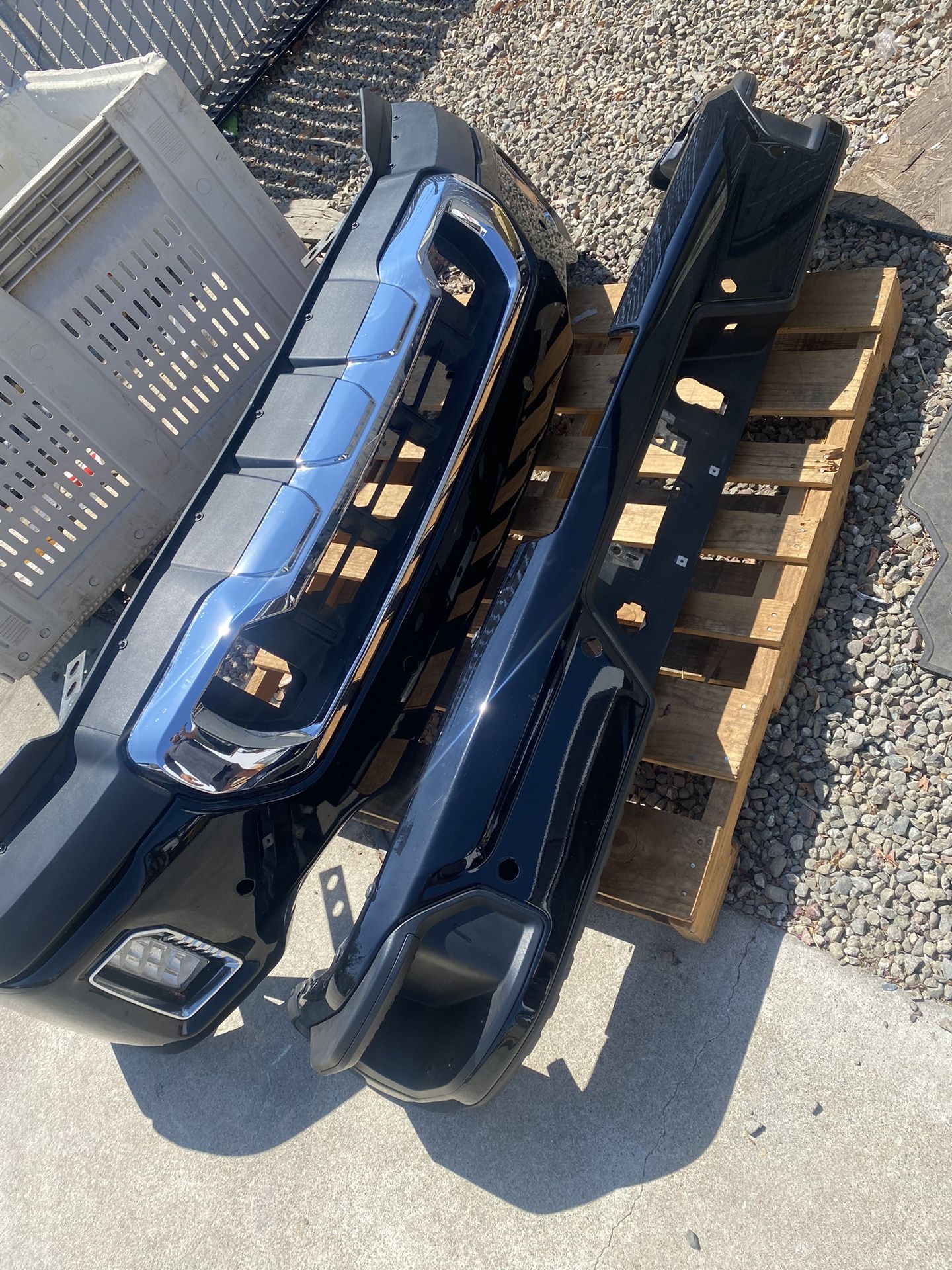 2019-24 GMC 2(contact info removed) Denali Front And Rear bumper (black)