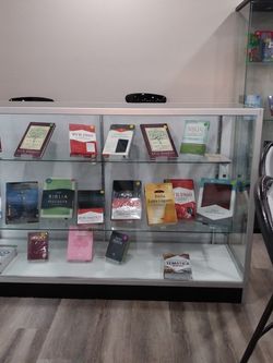 Christian Books And Bibles