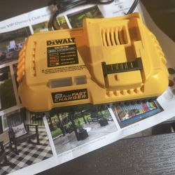 DeWalt 8ah Fast Charger 