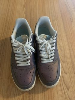 Women’s Nike Shoes Size 9