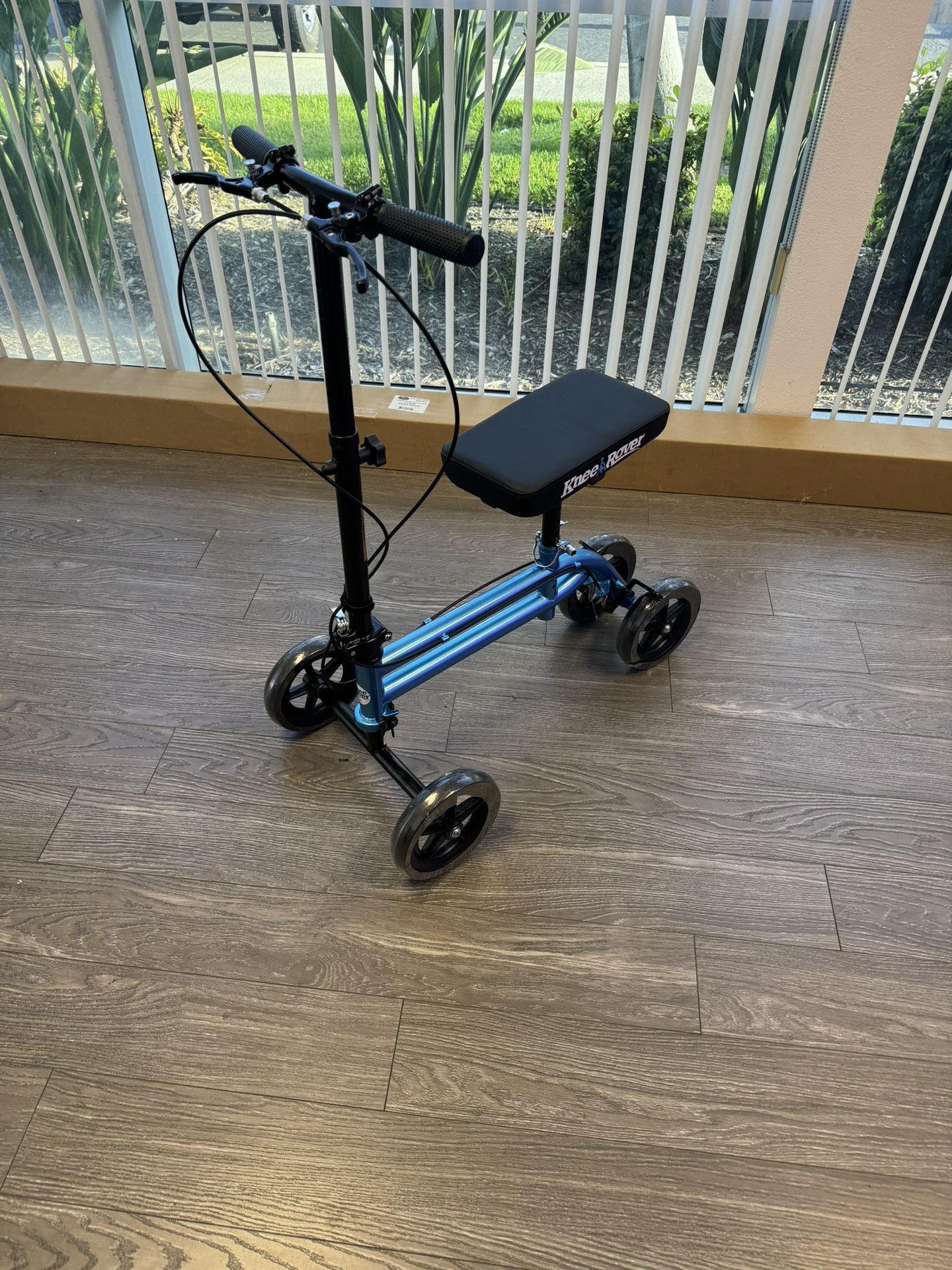 New - Open Box - Knee Rover Knee Scooter