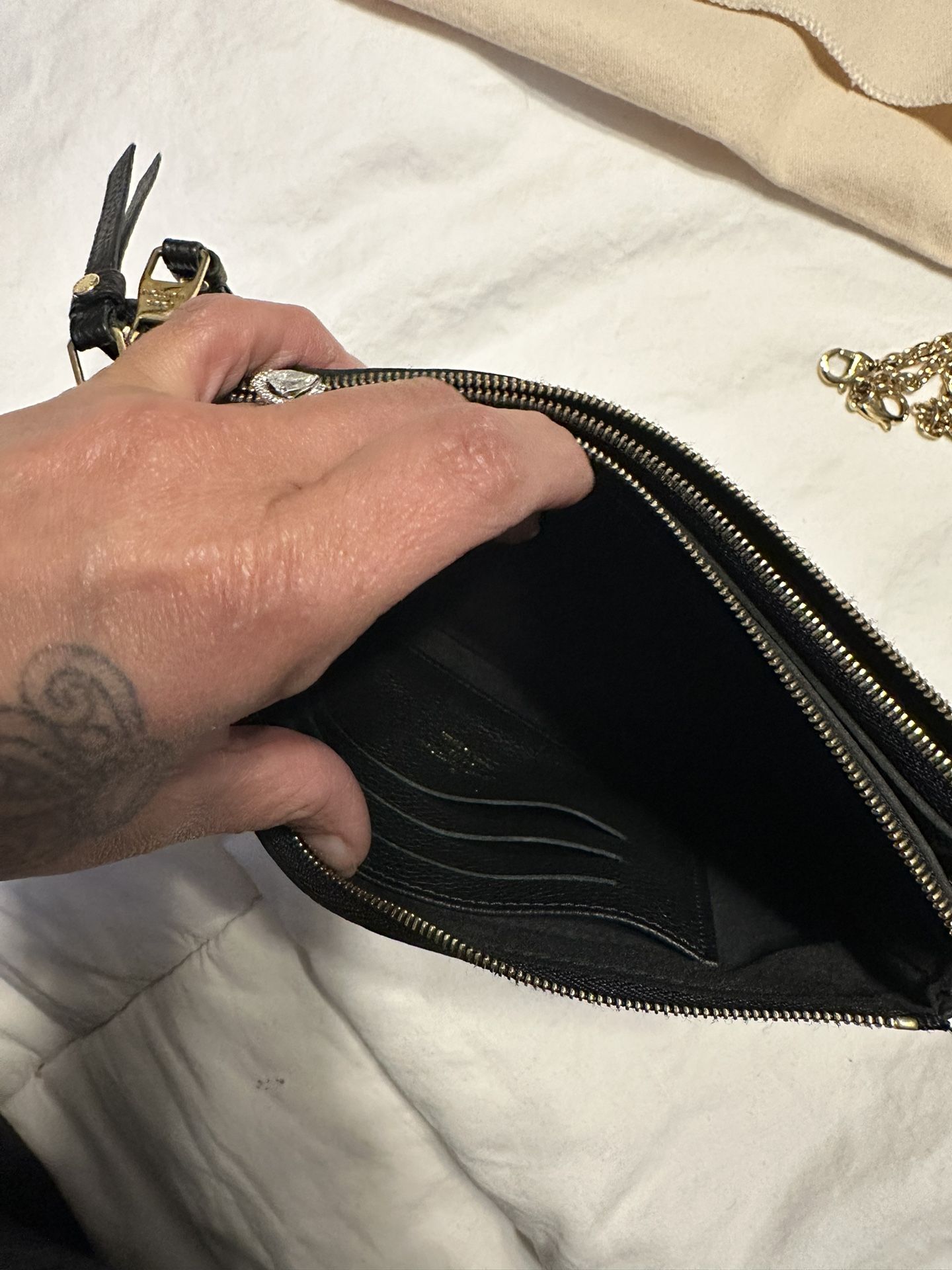 Louis Vuitton Double Zip Pochette