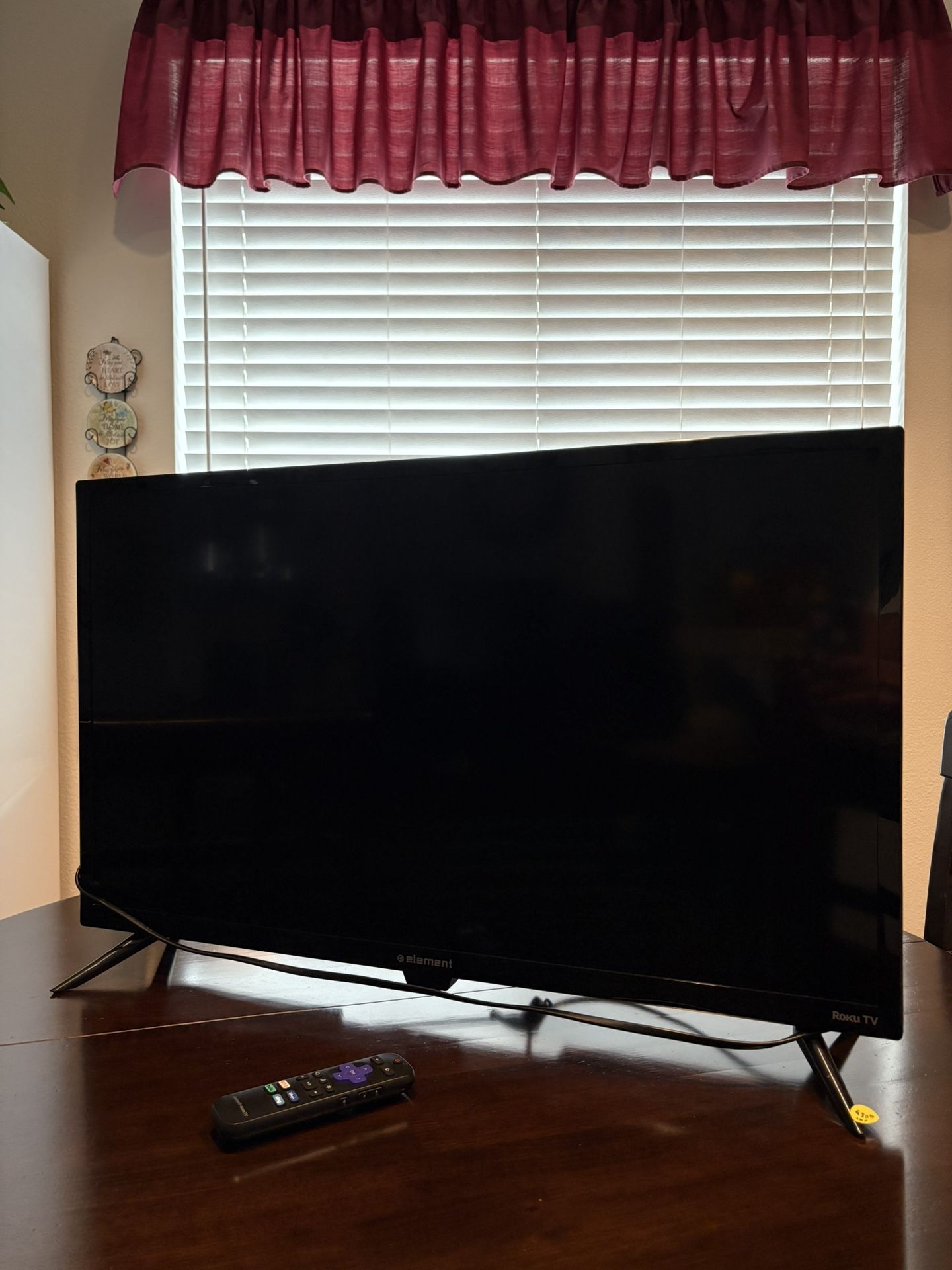 32” Roku TV